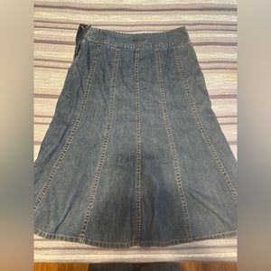 Liz Claiborne jean denim skirt